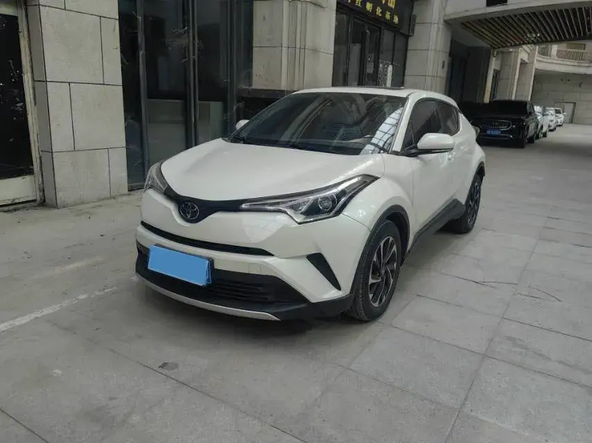 2021 TOYOTA IZOA view 1