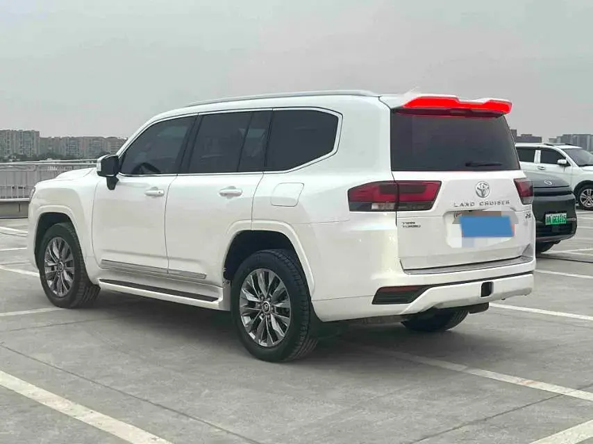 2021 CHEVROLET TRAX thumbnail 4