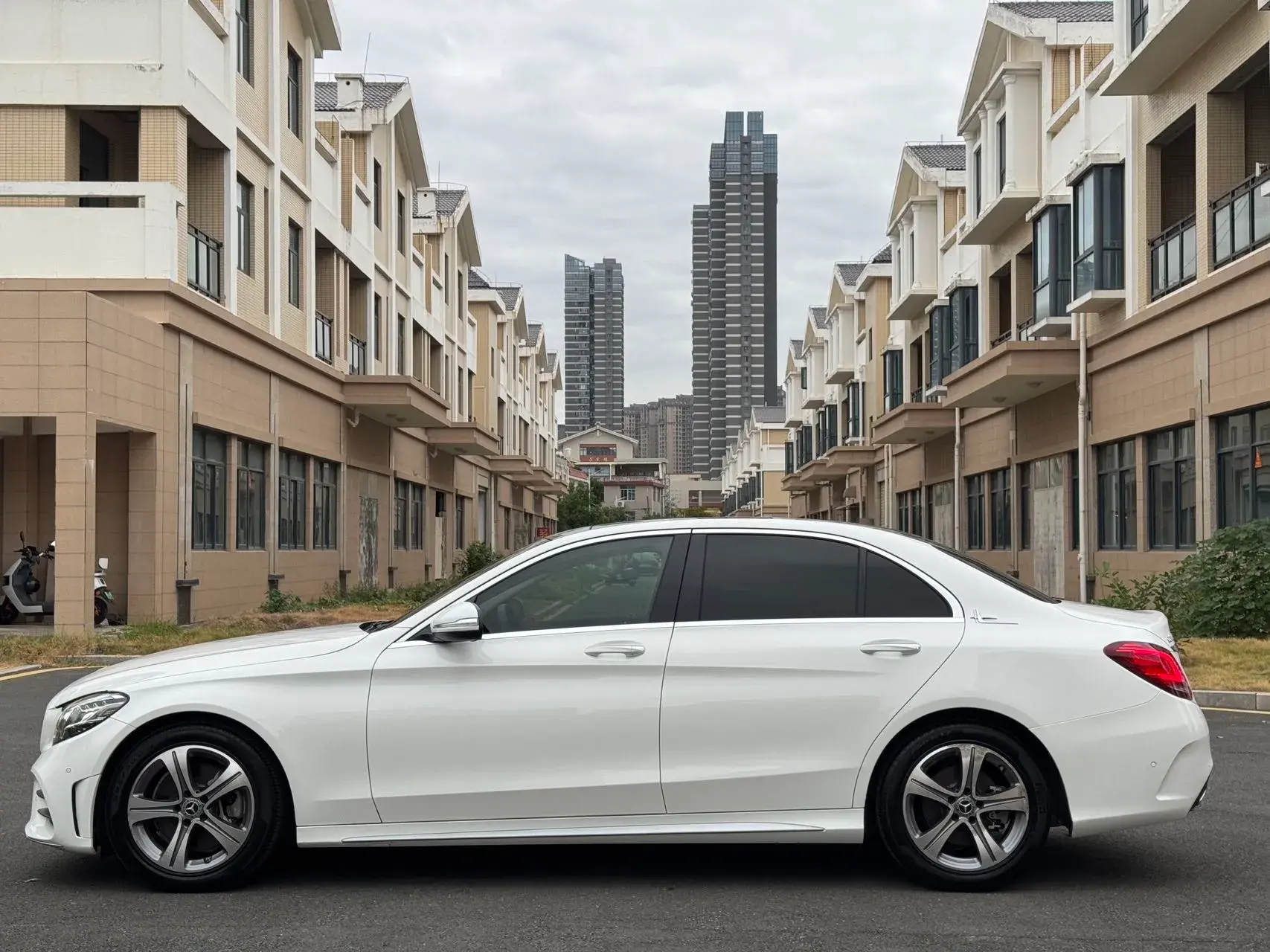 2020 MERCEDES-BENZ C thumbnail 4