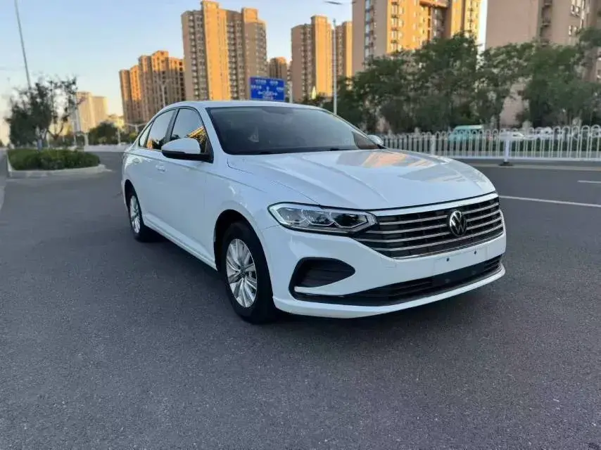 2023 VOLKSWAGEN LAVIDA thumbnail 2