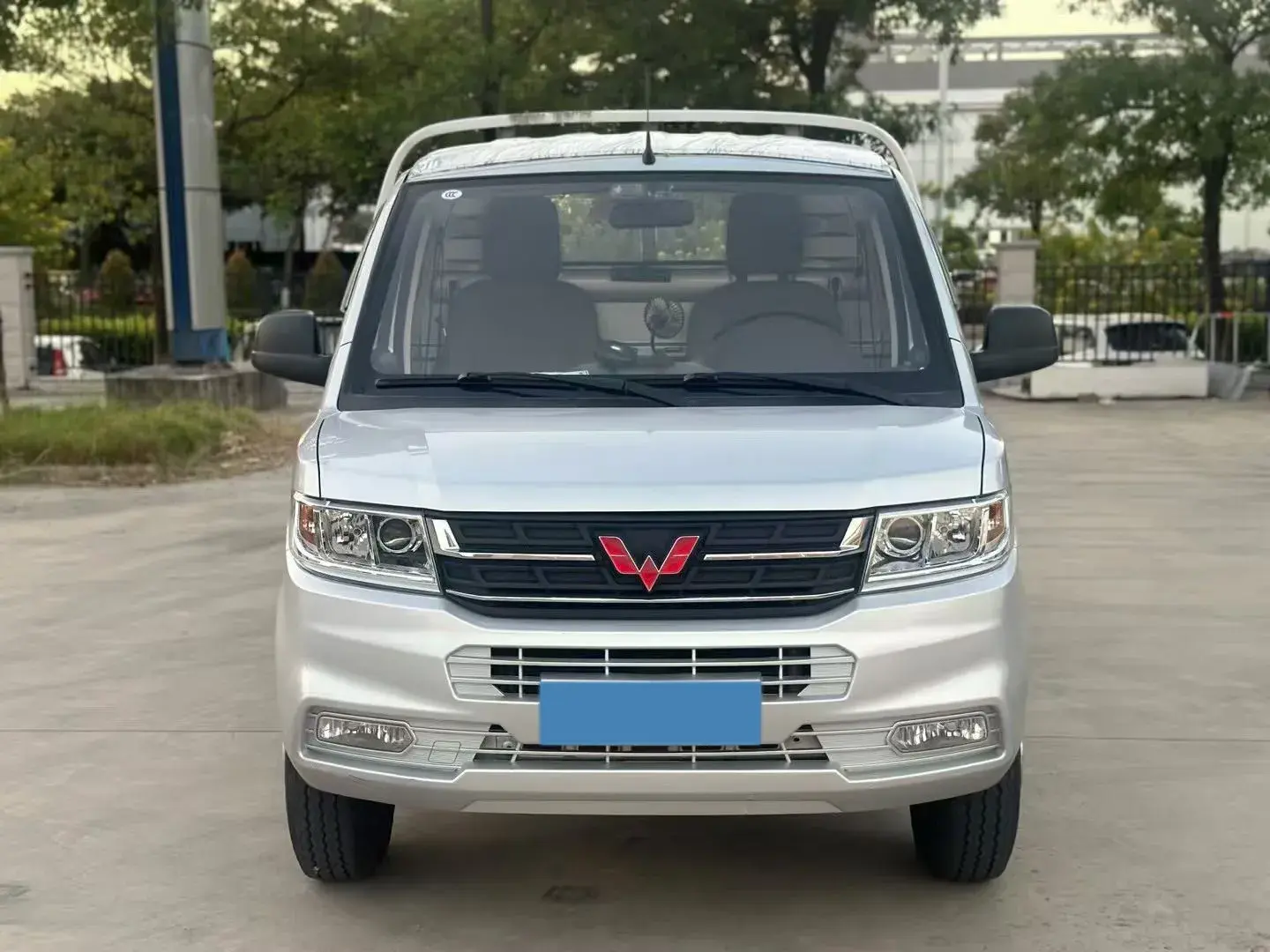 2022 WULING RONGGUANG thumbnail 2