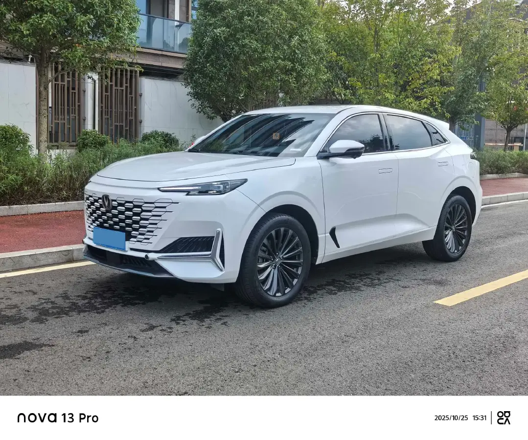 2021 ChangAn UNI-K 2.0T 233HP L4 8AT