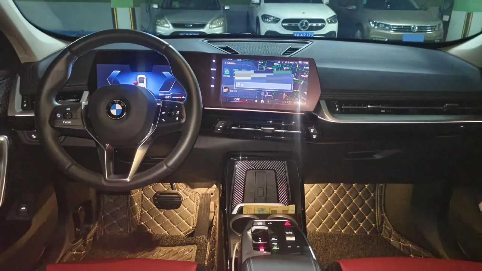 2023 BMW X1 2.0T 204HP L4 7DCT,autocango,china used car exporter,china ev exporter,chinese used car exporter,chinese used ev exporter