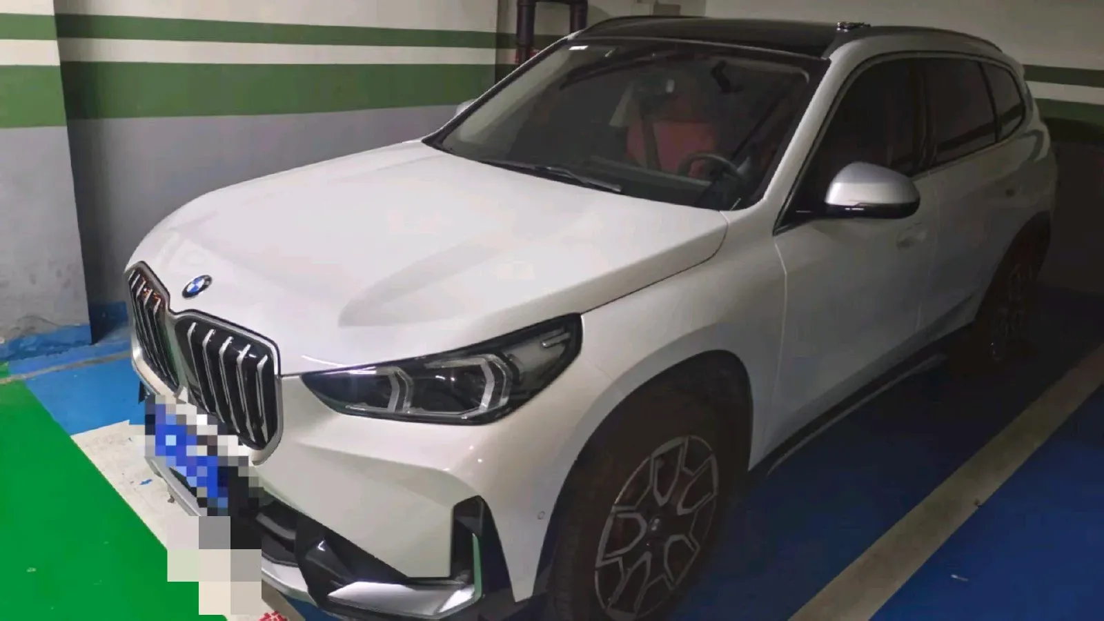 2023 BMW X1 2.0T 204HP L4 7DCT,autocango,china used car exporter,china ev exporter,chinese used car exporter,chinese used ev exporter