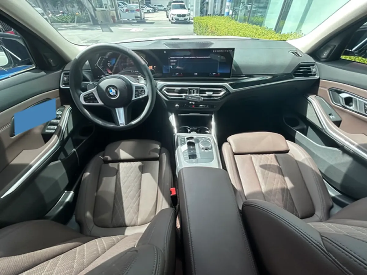 2023 BMW 3 Series 2.0T 184HP L4 8AT,autocango,china used car exporter,china ev exporter,chinese used car exporter,chinese used ev exporter