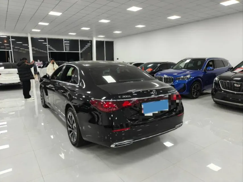 2025 Mercedes-Benz E Class 2.0T 258HP L4 9AT,autocango,china used car exporter,china ev exporter,chinese used car exporter,chinese used ev exporter