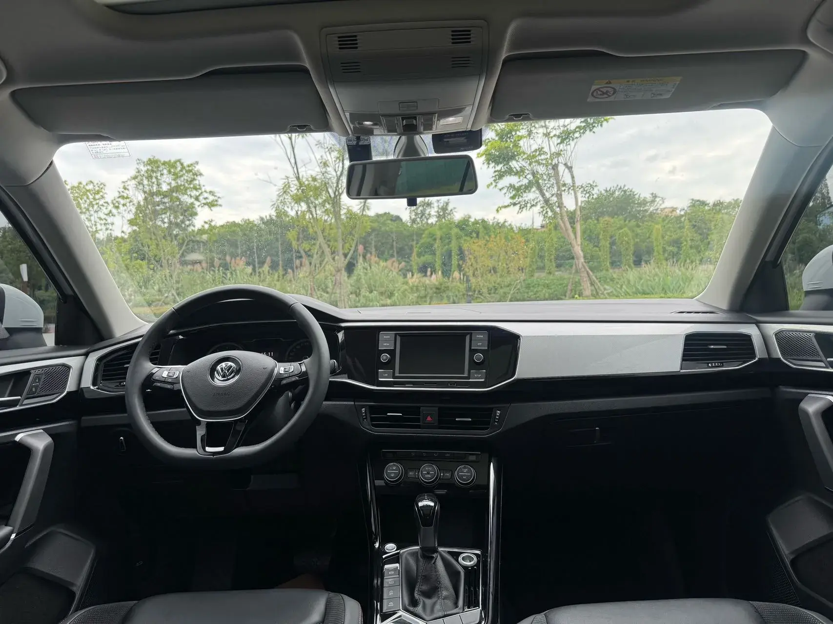 2019 VOLKSWAGEN TAYRON thumbnail 4