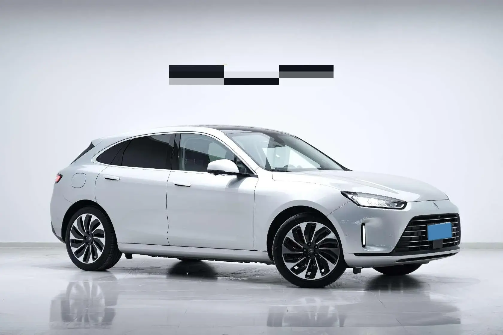 2022 AITO AITO thumbnail 2