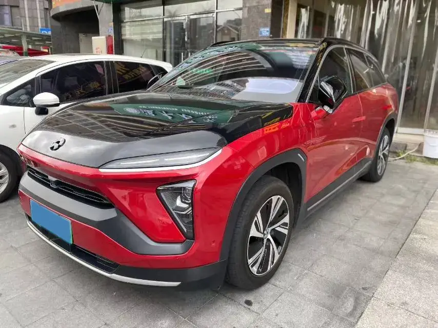 2019 NIO ES6 view 1