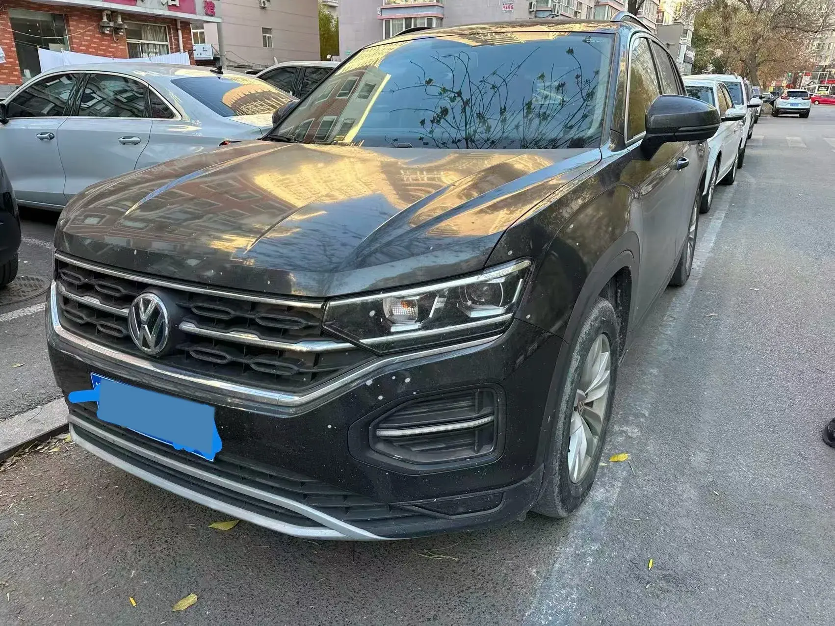 2021 VOLKSWAGEN TAYRON view 1