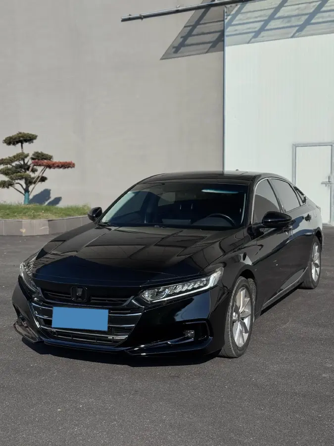2022 Honda Accord 1.5T 194HP L4 CVT