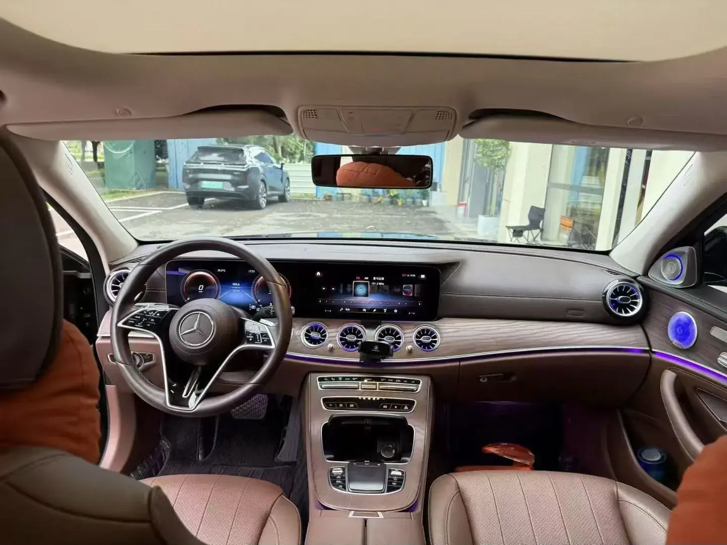 2021 MERCEDES-BENZ E thumbnail 4