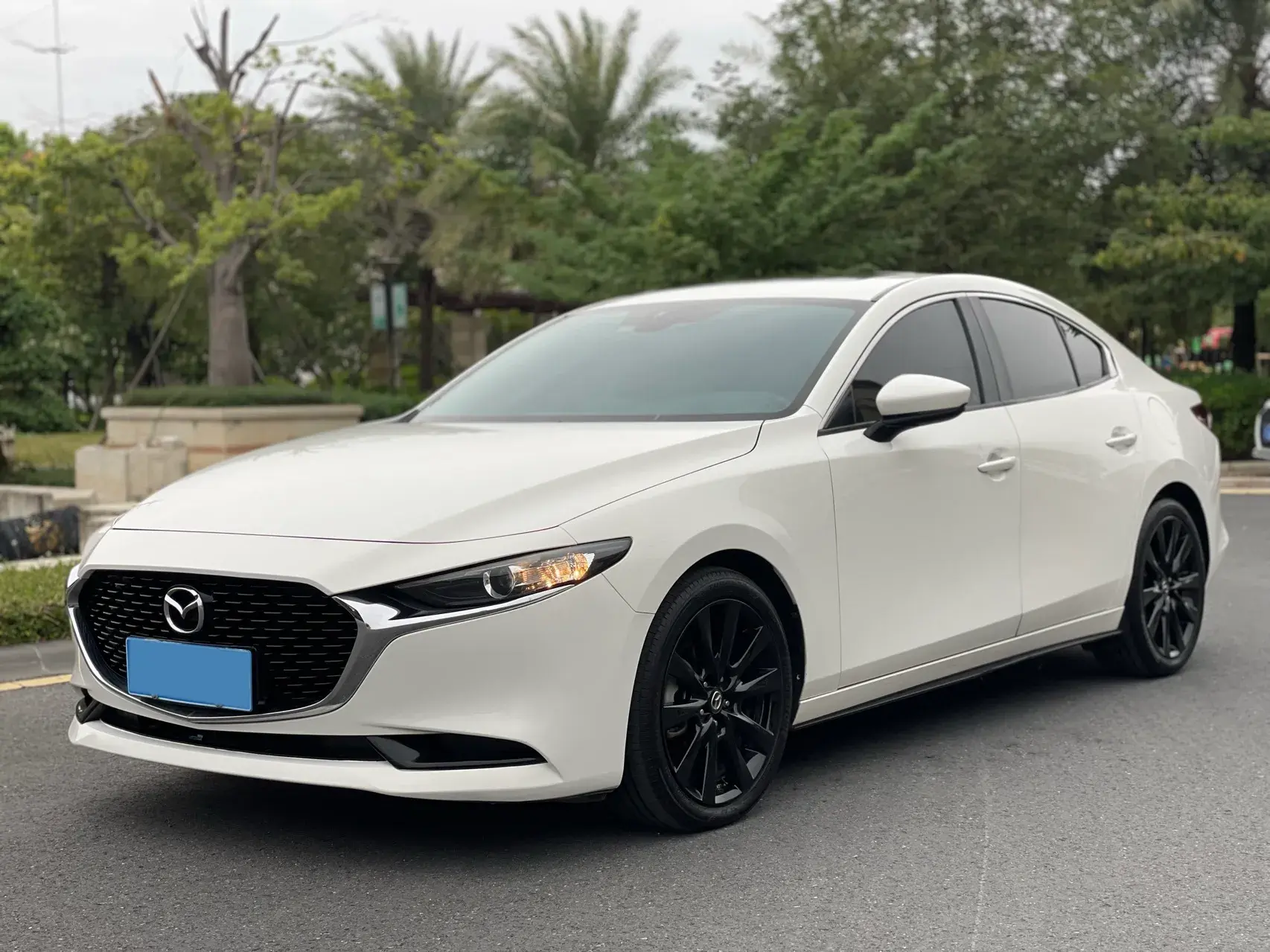 2020 MAZDA 3 view 1