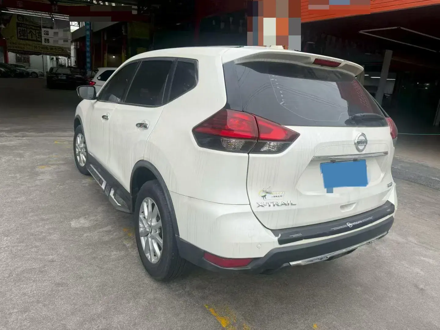 2021 NISSAN X-TRAIL thumbnail 4