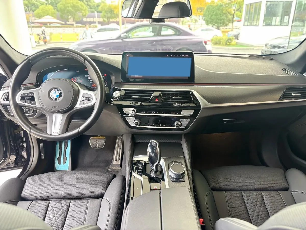 2021 BMW 5 Series 2.0T 184HP L4 8AT,autocango,china used car exporter,china ev exporter,chinese used car exporter,chinese used ev exporter