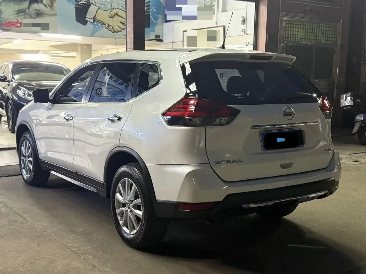 2021 Nissan X-Trail 2.0L 151HP L4 CVT,autocango,china used car exporter,china ev exporter,chinese used car exporter,chinese used ev exporter