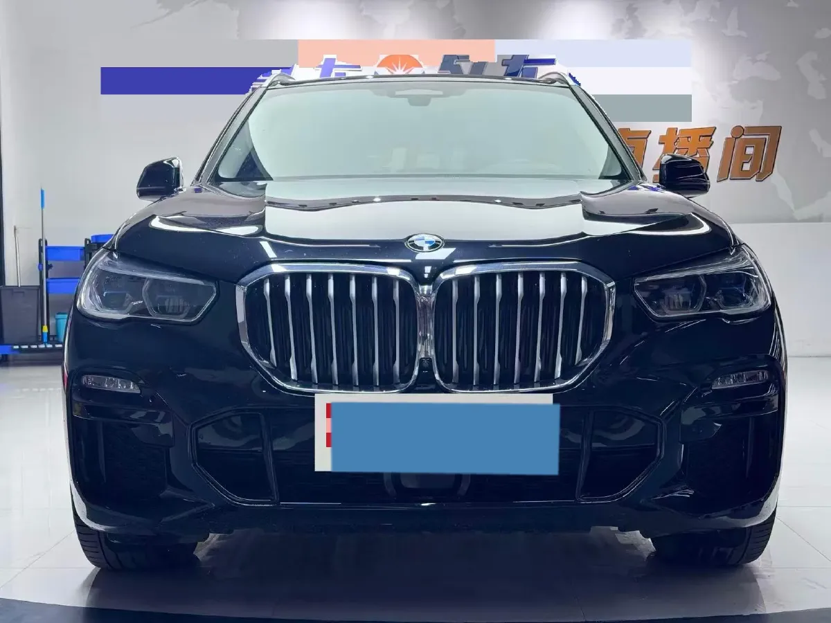 2021 BMW X5 3.0T 340HP L6 8AT,autocango,china used car exporter,china ev exporter,chinese used car exporter,chinese used ev exporter