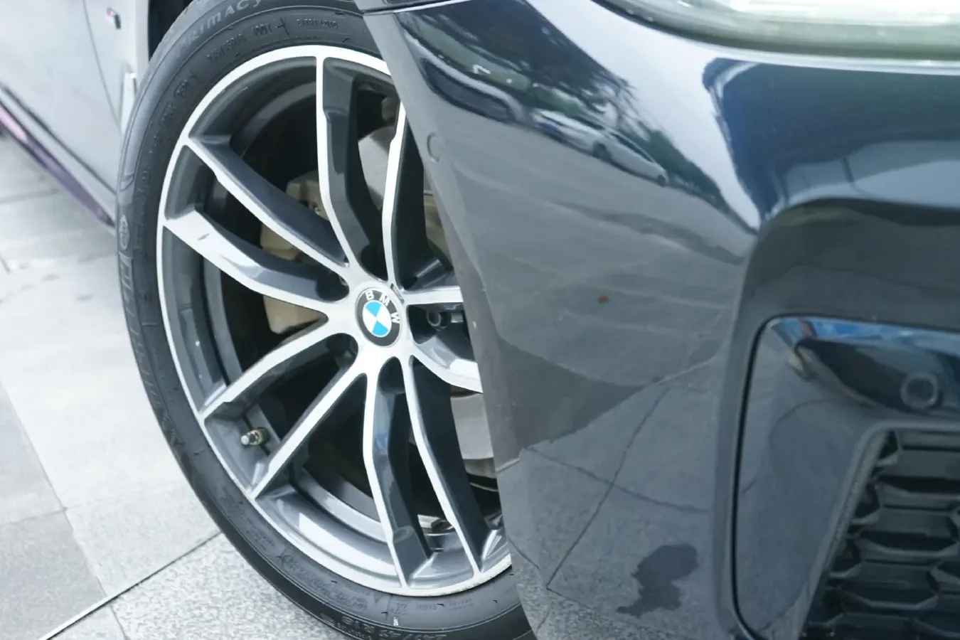 2022 BMW 5 Series 2.0T 184HP L4 8AT,autocango,china used car exporter,china ev exporter,chinese used car exporter,chinese used ev exporter