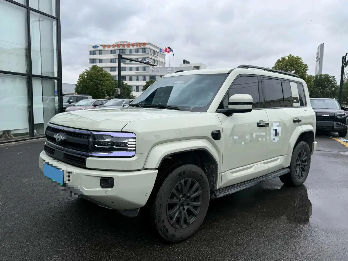 2025 FangChengBao Bao 5 1.5T 194HP L4 E-CVT PHEV 31.8KWH