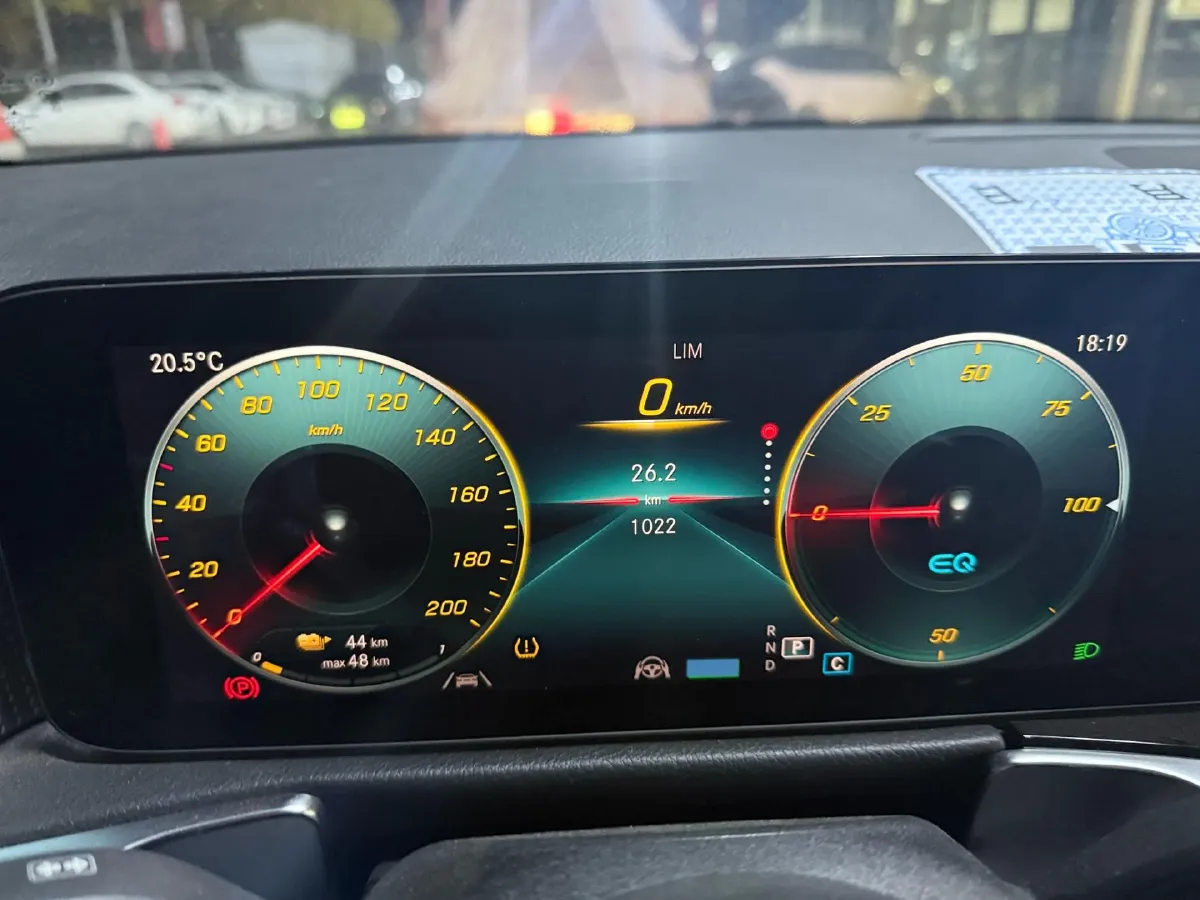 2022 Mercedes-Benz EQB Class BEV 73.5KWH,autocango,china used car exporter,china ev exporter,chinese used car exporter,chinese used ev exporter