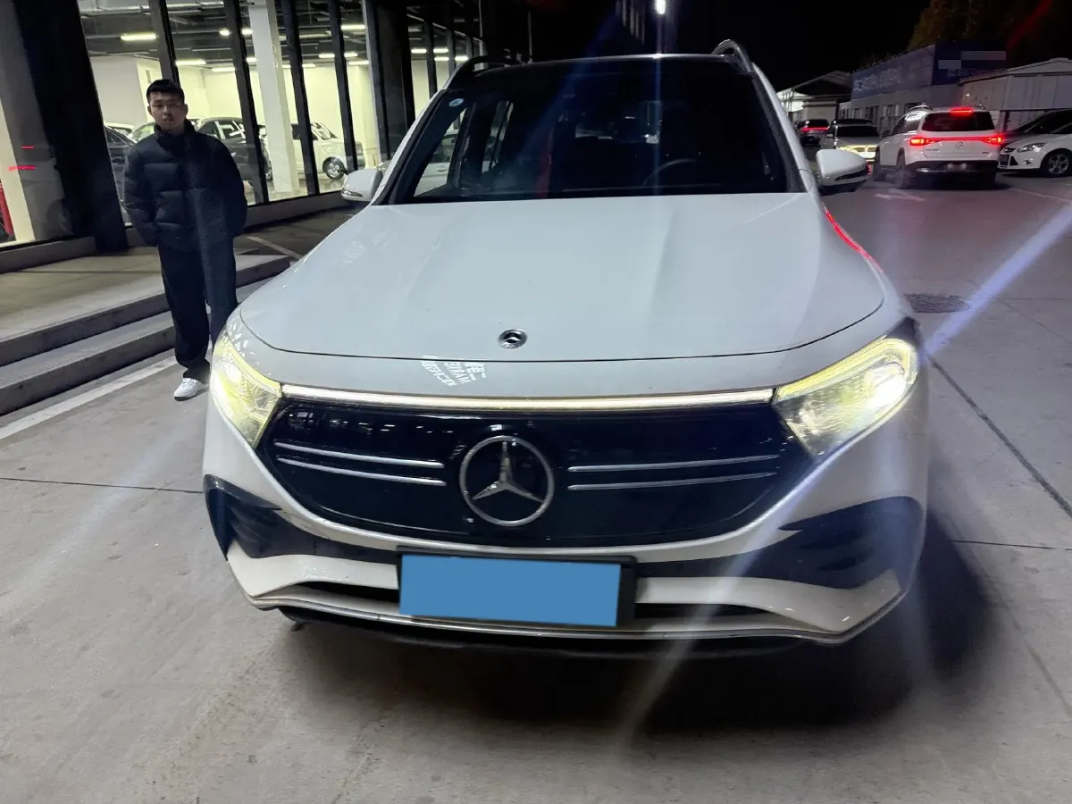 2022 Mercedes-Benz EQB Class BEV 73.5KWH,autocango,china used car exporter,china ev exporter,chinese used car exporter,chinese used ev exporter
