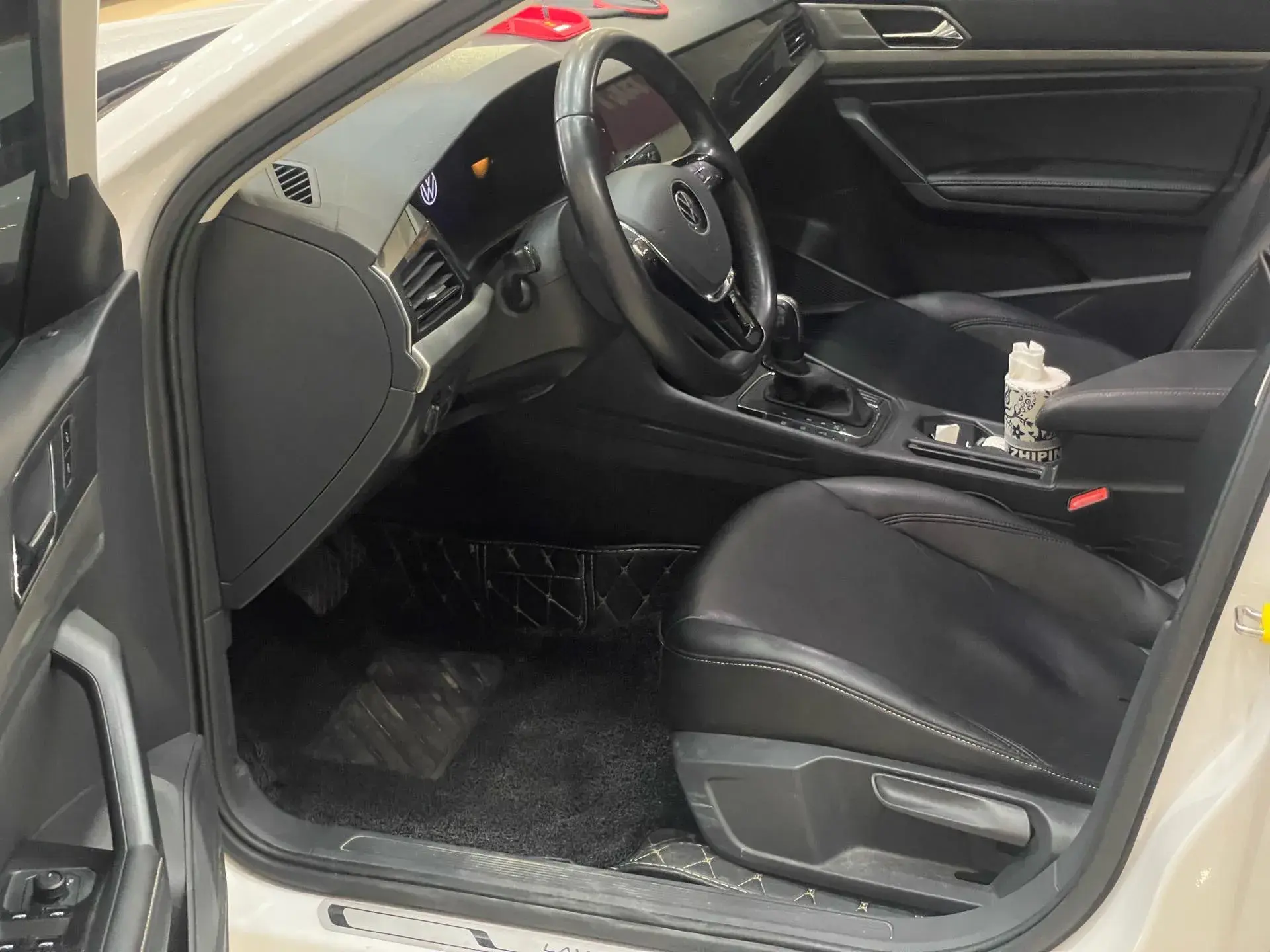 2021 VOLKSWAGEN LAVIDA thumbnail 3