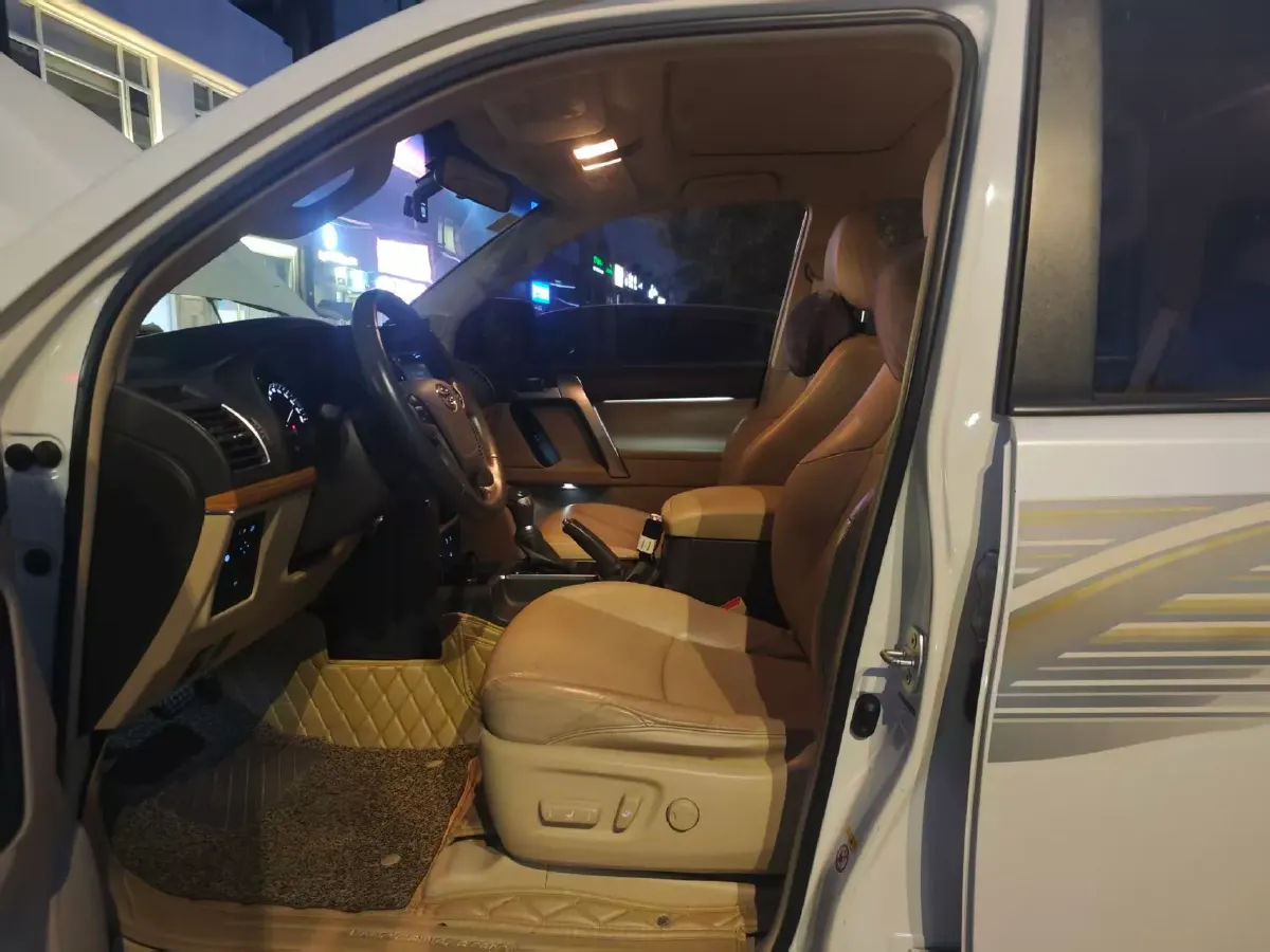 2018 Toyota Land Cruiser Prado 3.5L 280HP V6 6AT,autocango,china used car exporter,china ev exporter,chinese used car exporter,chinese used ev exporter