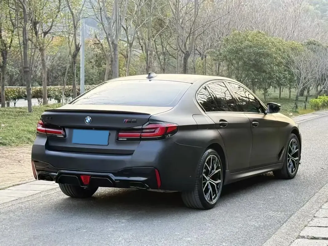 2021 BMW 5 Series 3.0T 340HP L6 8AT,autocango,china used car exporter,china ev exporter,chinese used car exporter,chinese used ev exporter