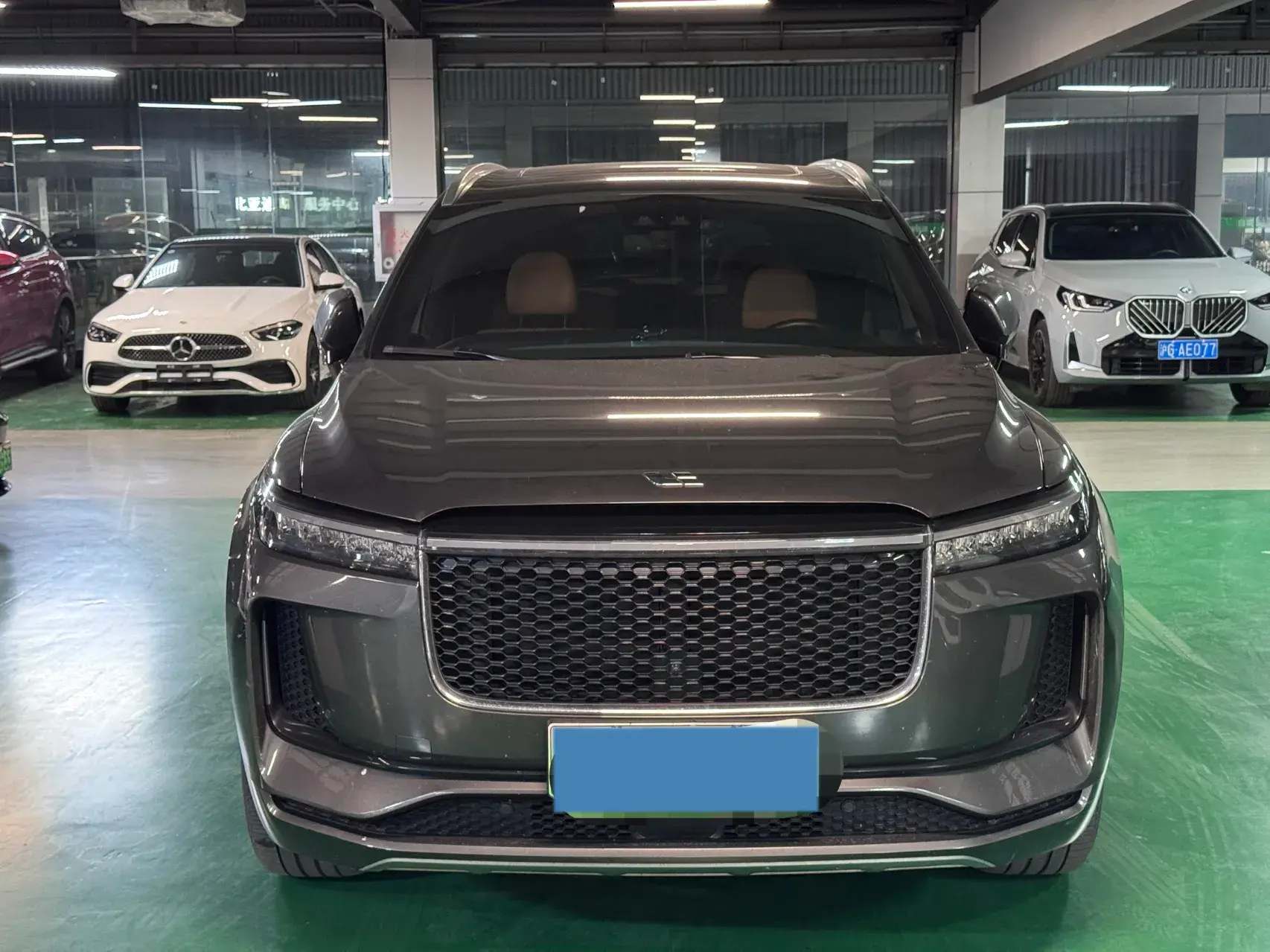 2020 LI ONE thumbnail 2