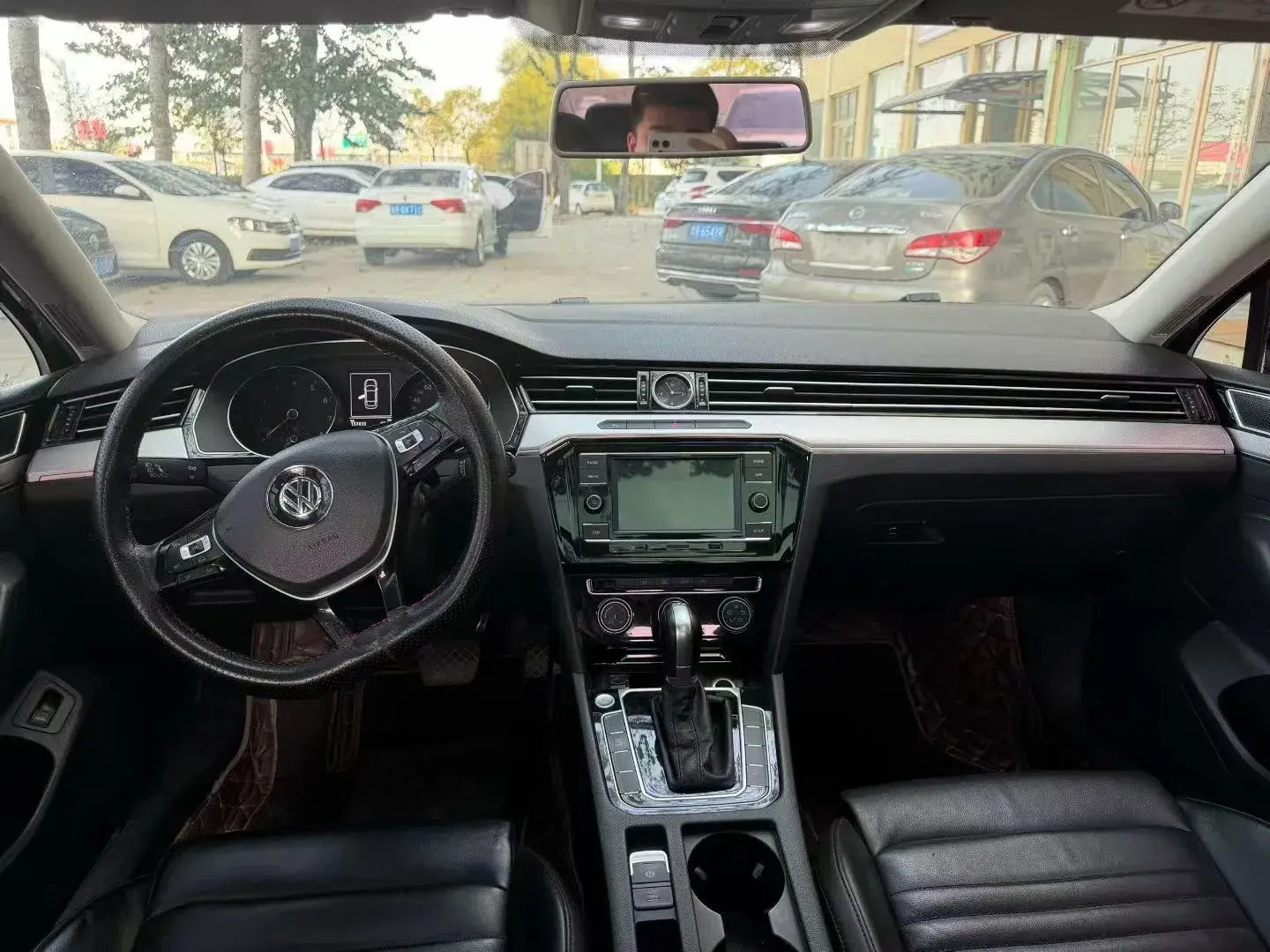 2018 VOLKSWAGEN MAGOTAN thumbnail 4