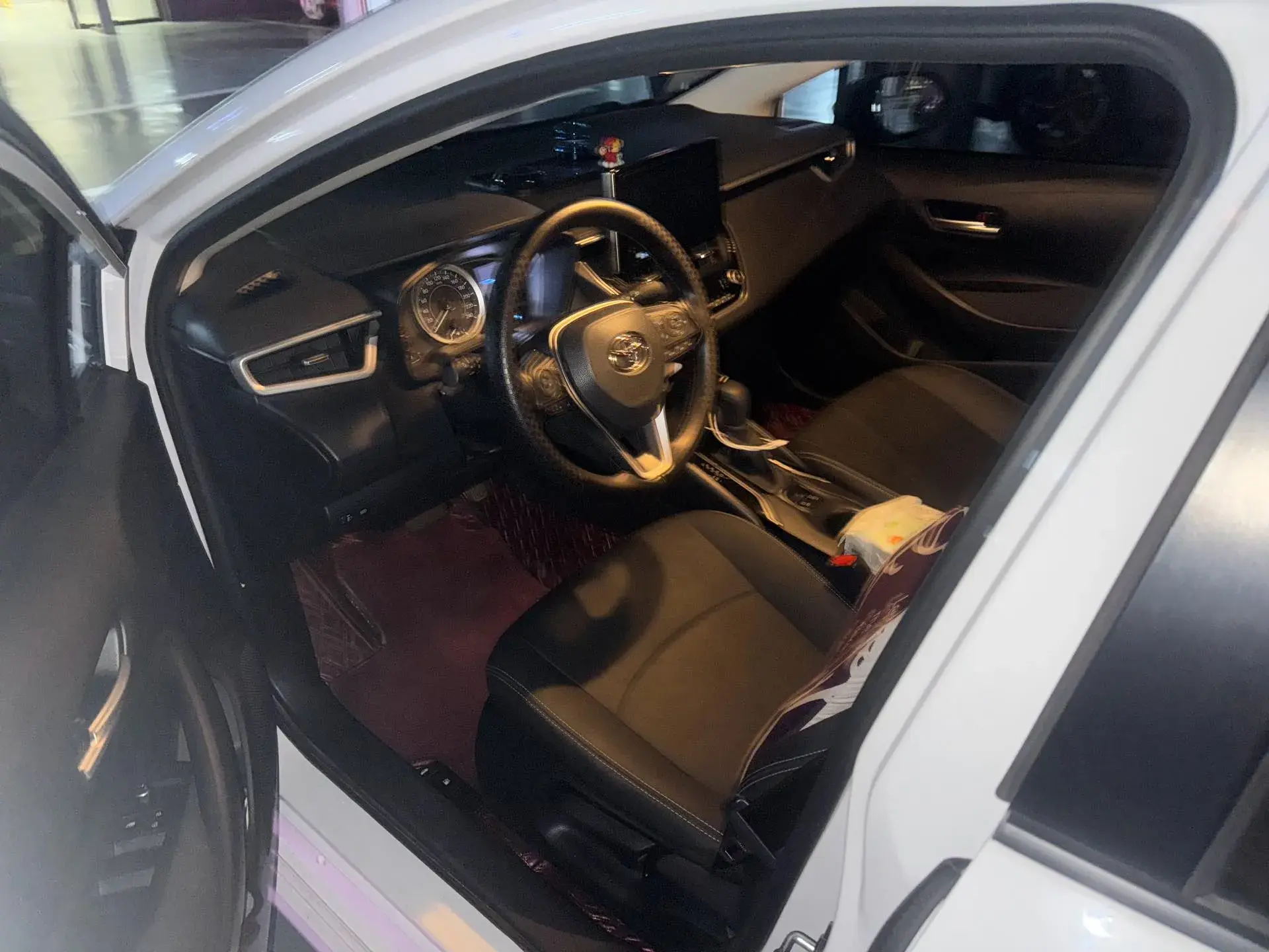 2021 TOYOTA COROLLA thumbnail 2