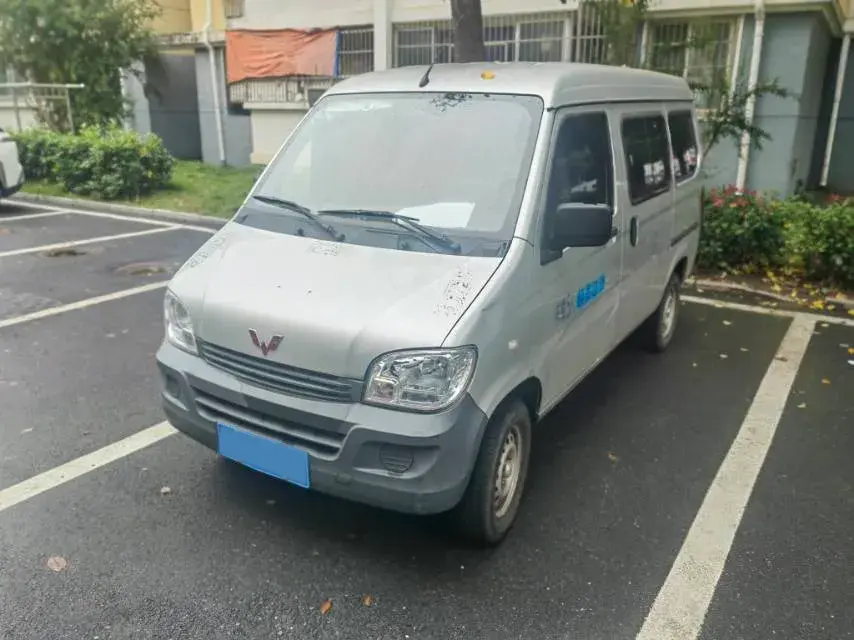 2019 WuLing ZhiGuang 1.2L 82HP L4 5MT