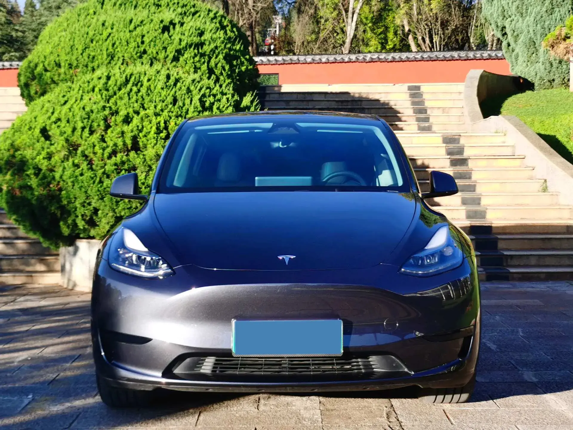 2024 TESLA MODEL thumbnail 2