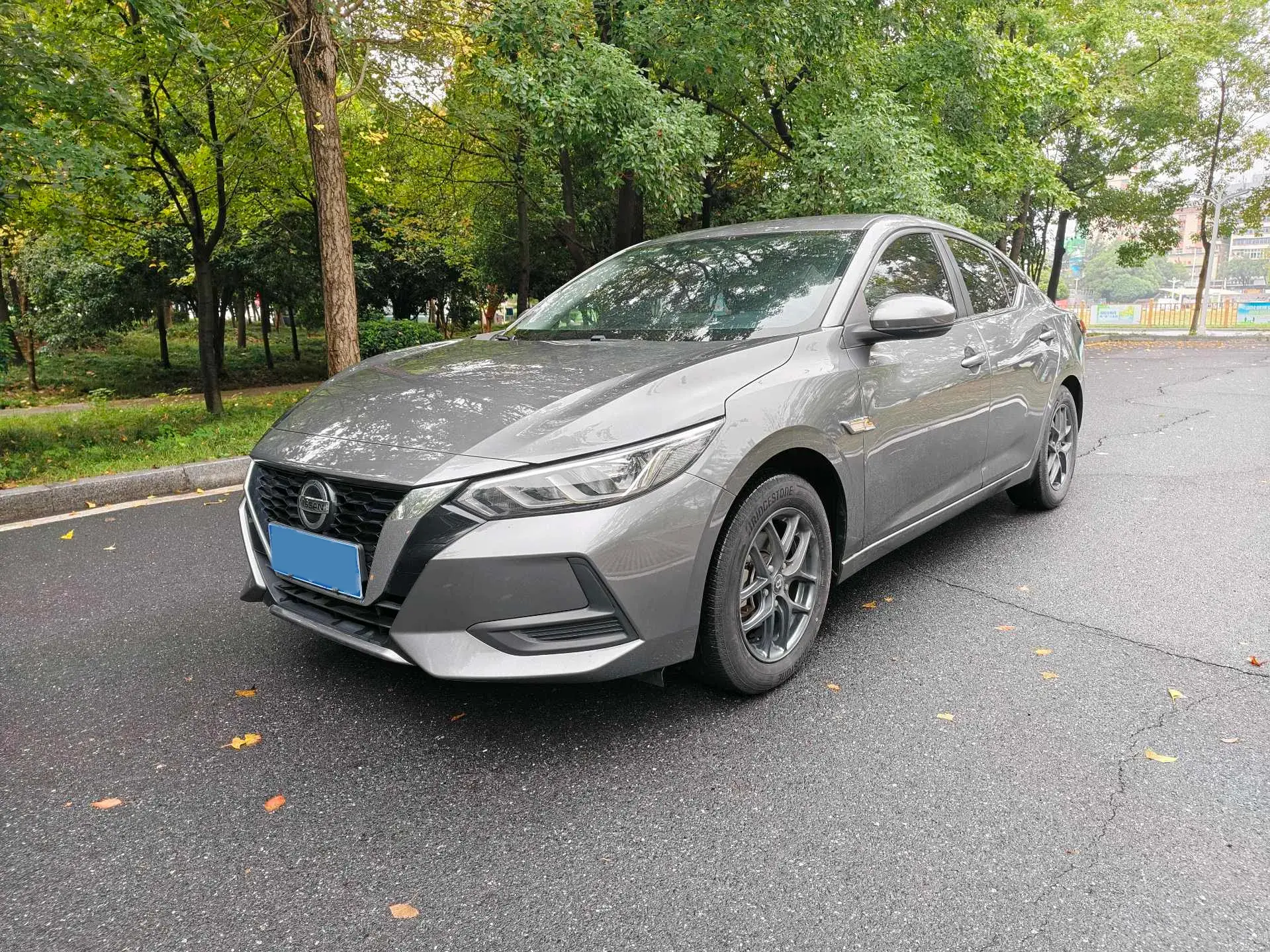 2021 NISSAN SYLPHY view 1