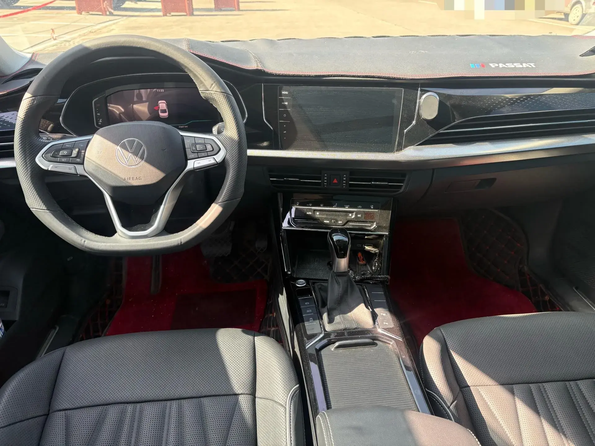 2022 VOLKSWAGEN PASSAT thumbnail 4