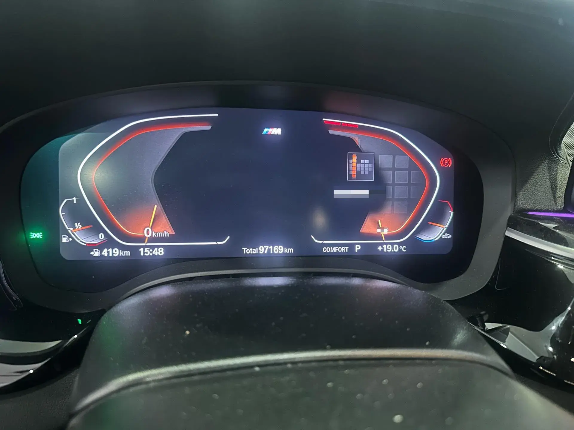 2022 BMW 5 thumbnail 3