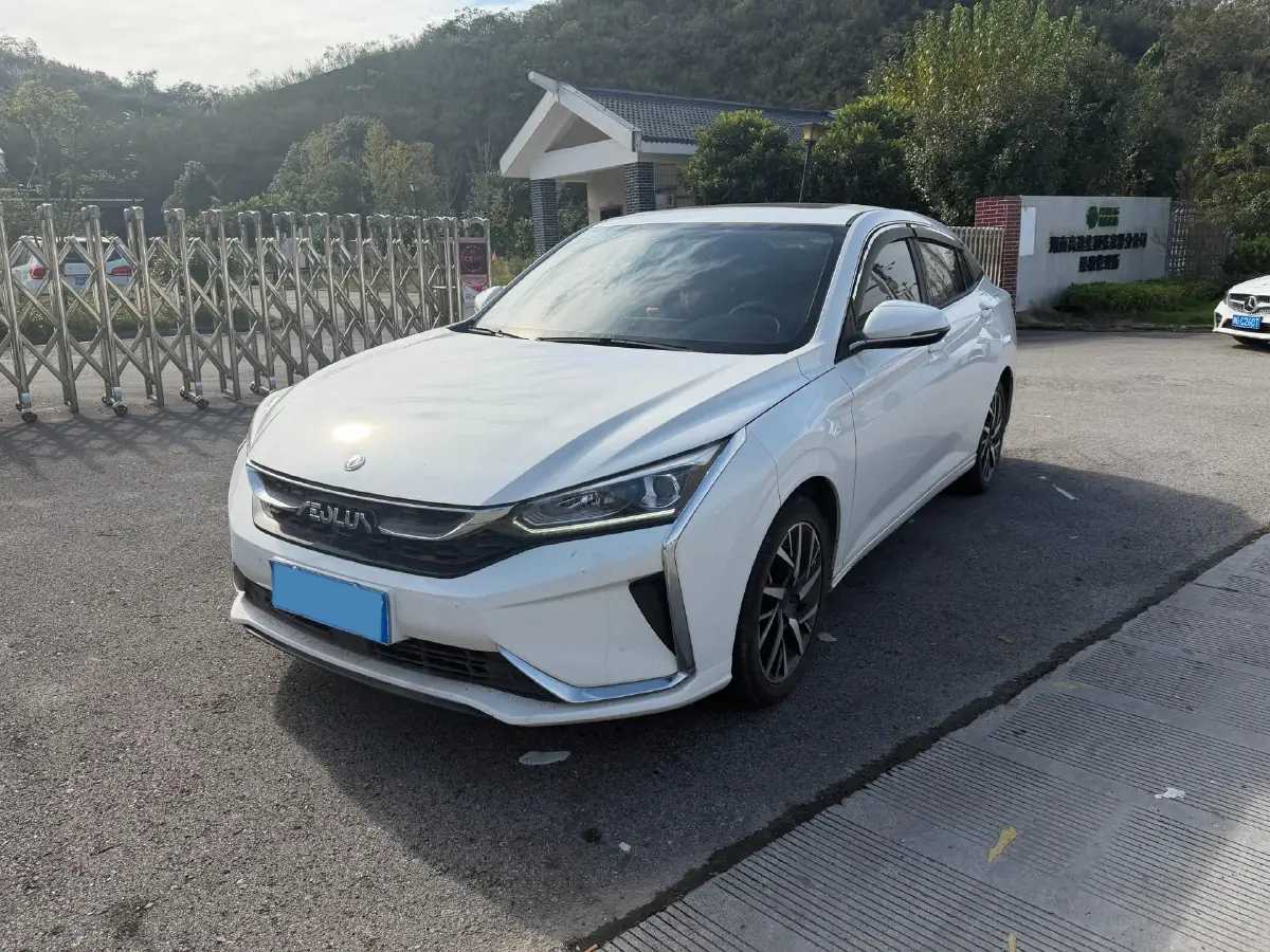 2021 DongFeng Aeolus YiXuan 1.5T 150HP L4 6DCT