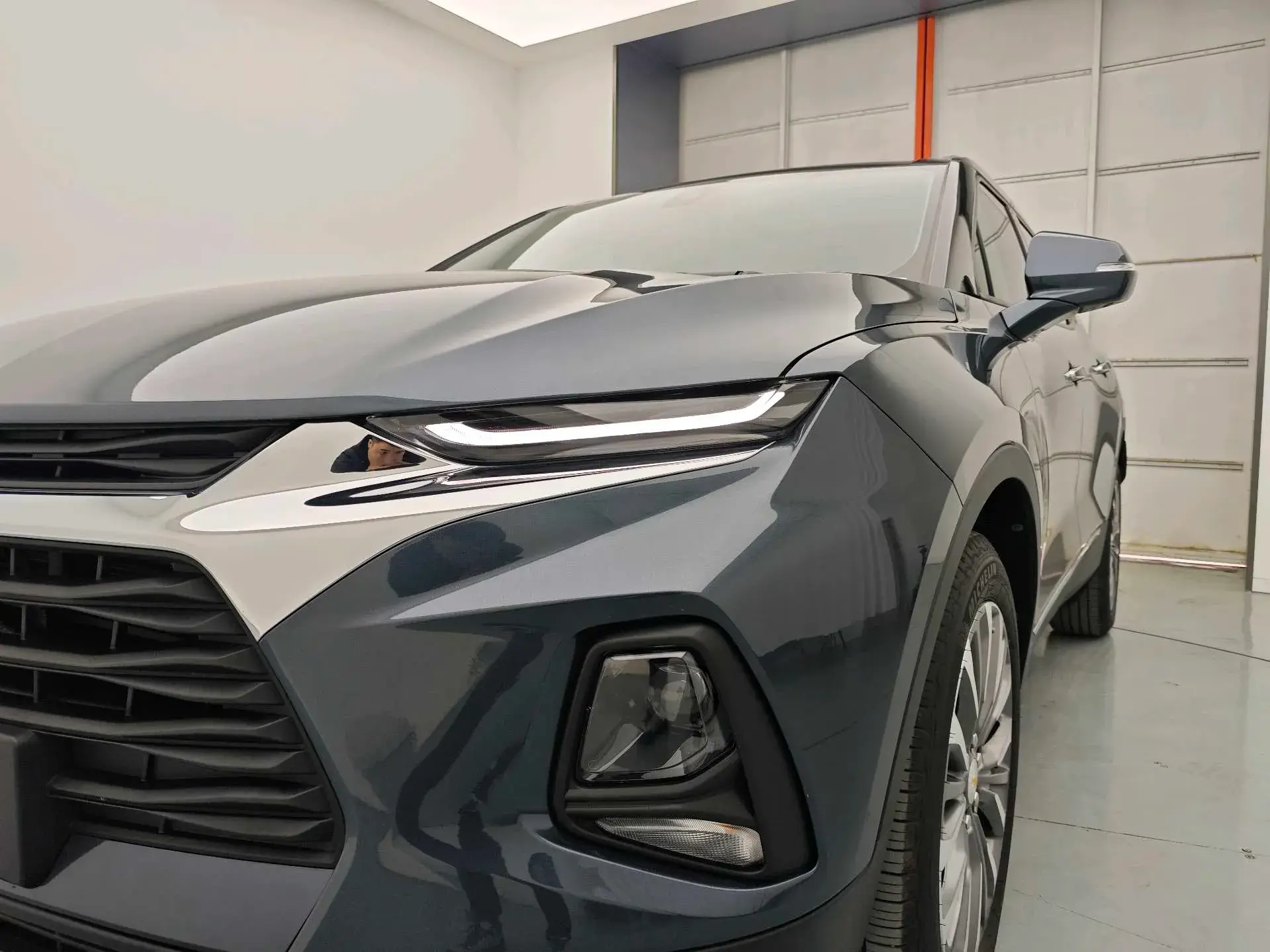 2021 CHEVROLET EQUINOX thumbnail 2