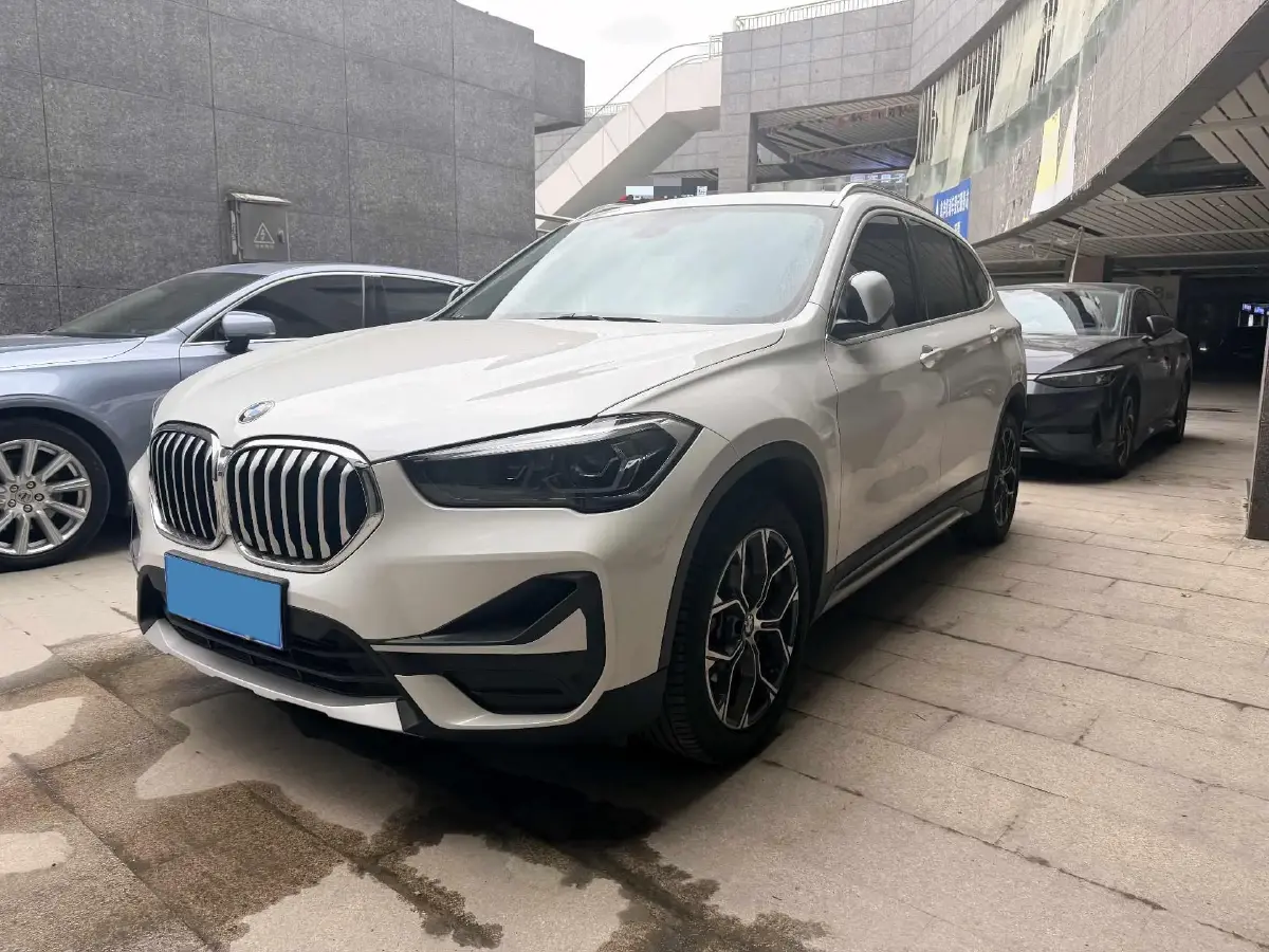 2021 BMW X1 1.5T 140HP L3 7DCT