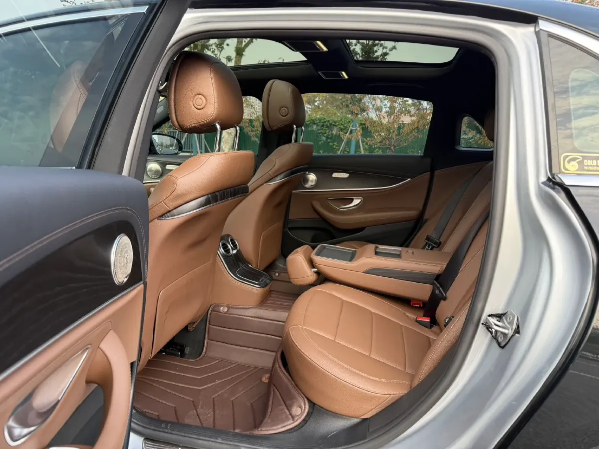 2021 Mercedes-Benz E Class 2.0T 258HP L4 9AT,autocango,china used car exporter,china ev exporter,chinese used car exporter,chinese used ev exporter