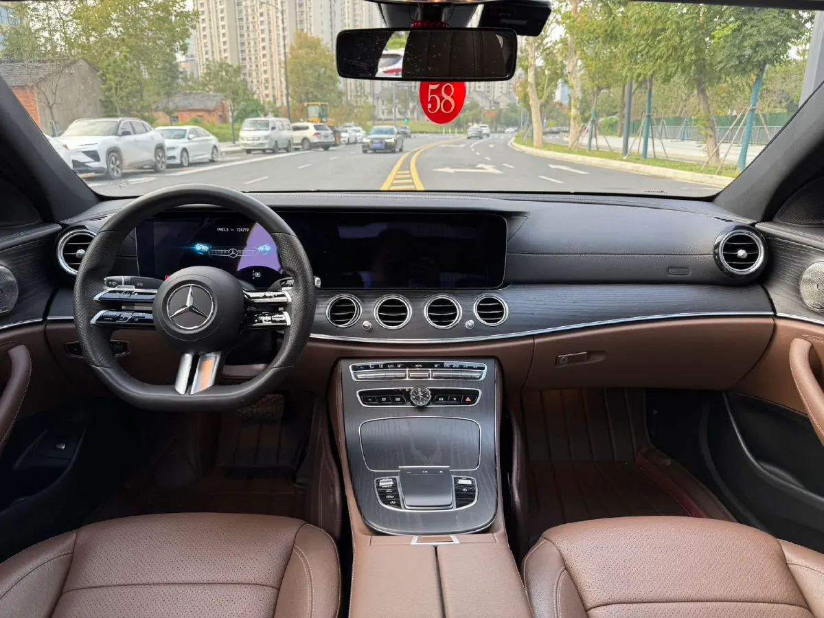2021 Mercedes-Benz E Class 2.0T 258HP L4 9AT,autocango,china used car exporter,china ev exporter,chinese used car exporter,chinese used ev exporter