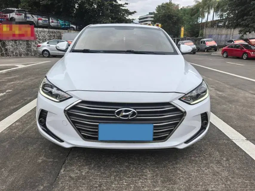 2016 HYUNDAI ELANTRA thumbnail 2