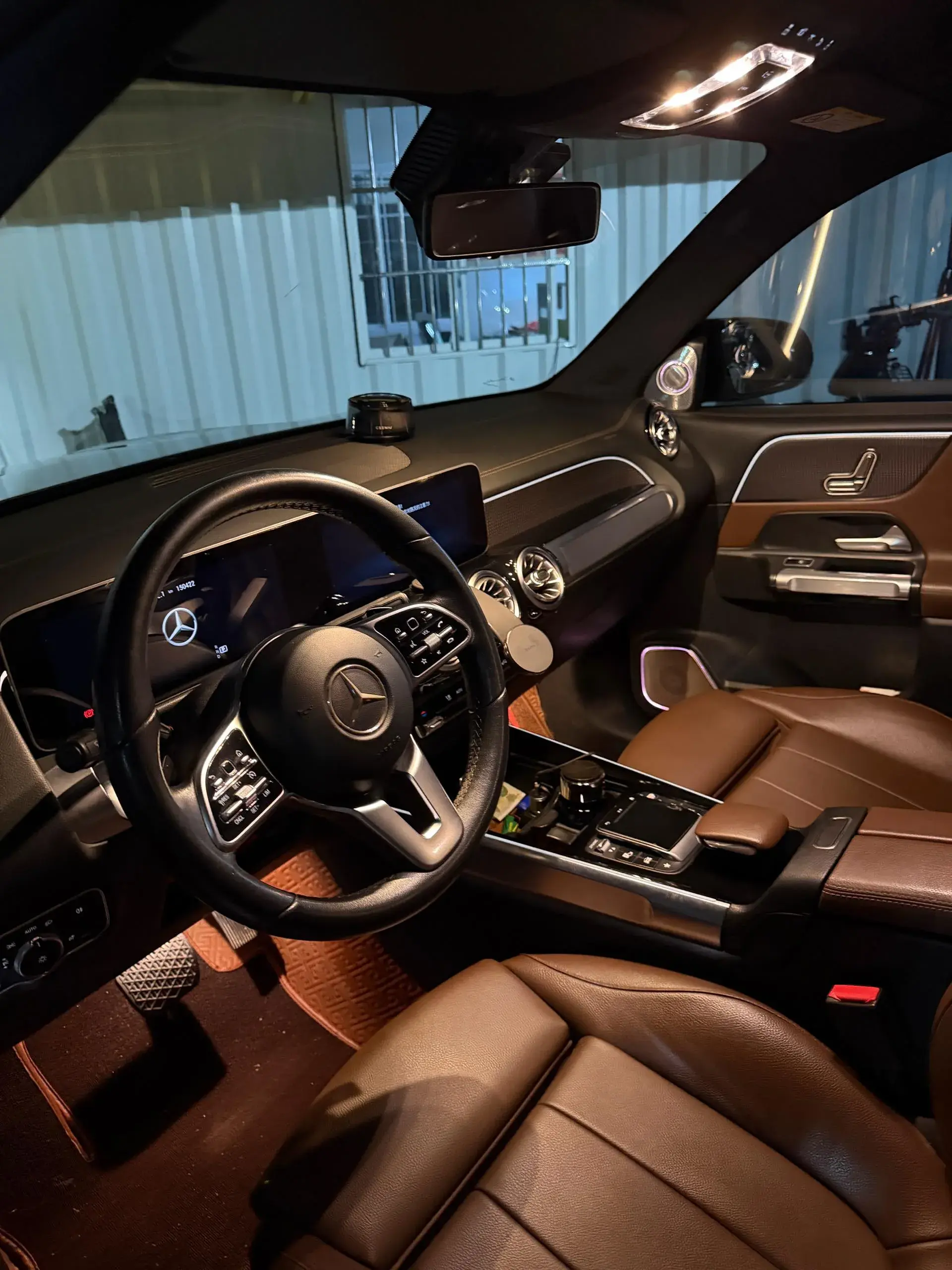 2020 MERCEDES-BENZ GLB thumbnail 3