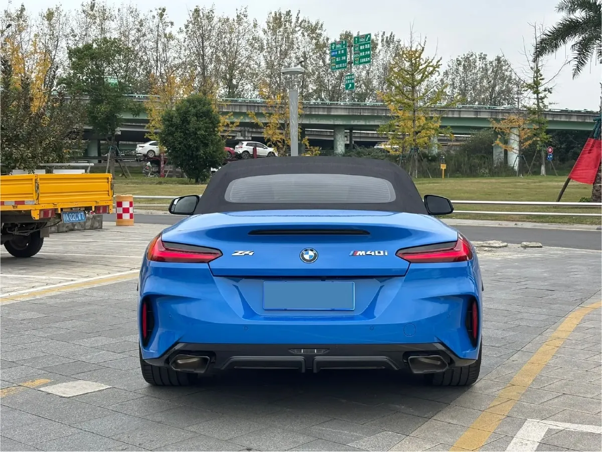 2022 BMW Z4 3.0T 340HP L6 8AT,autocango,china used car exporter,china ev exporter,chinese used car exporter,chinese used ev exporter