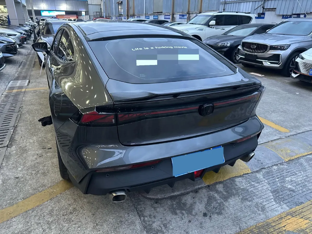 2022 ChangAn UNI-V 1.5T 188HP L4 7DCT,autocango,china used car exporter,china ev exporter,chinese used car exporter,chinese used ev exporter