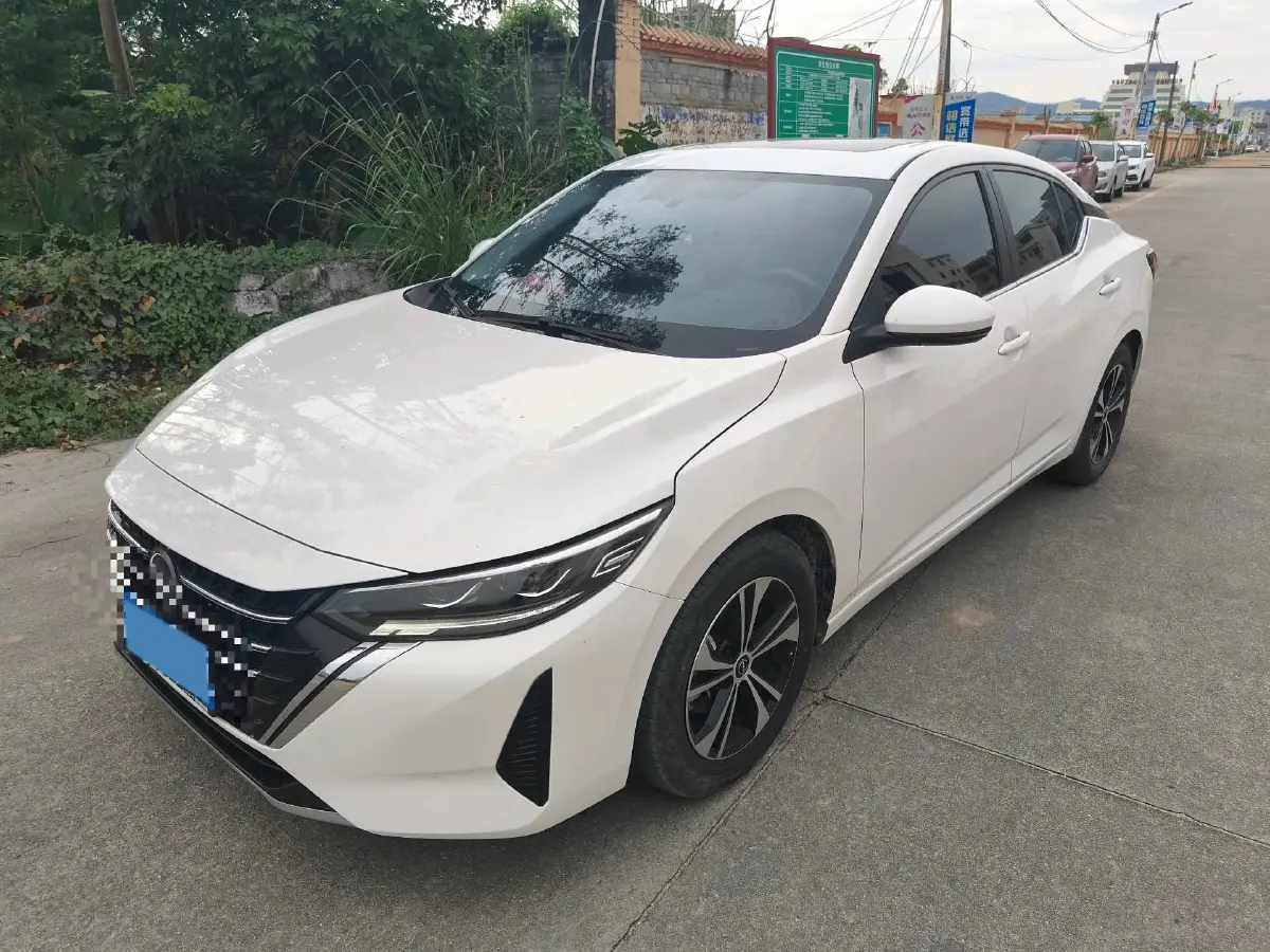 2023 Nissan Sylphy 1.6L 135HP L4 CVT