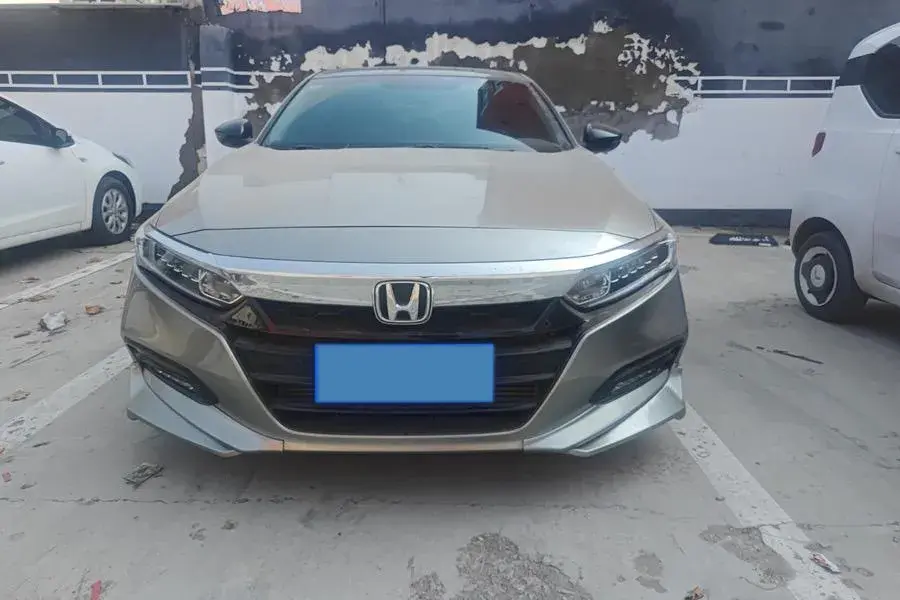 2018 HONDA ACCORD thumbnail 2