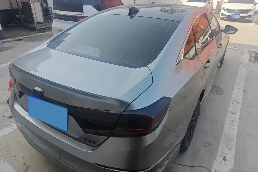 2018 HONDA ACCORD thumbnail 3