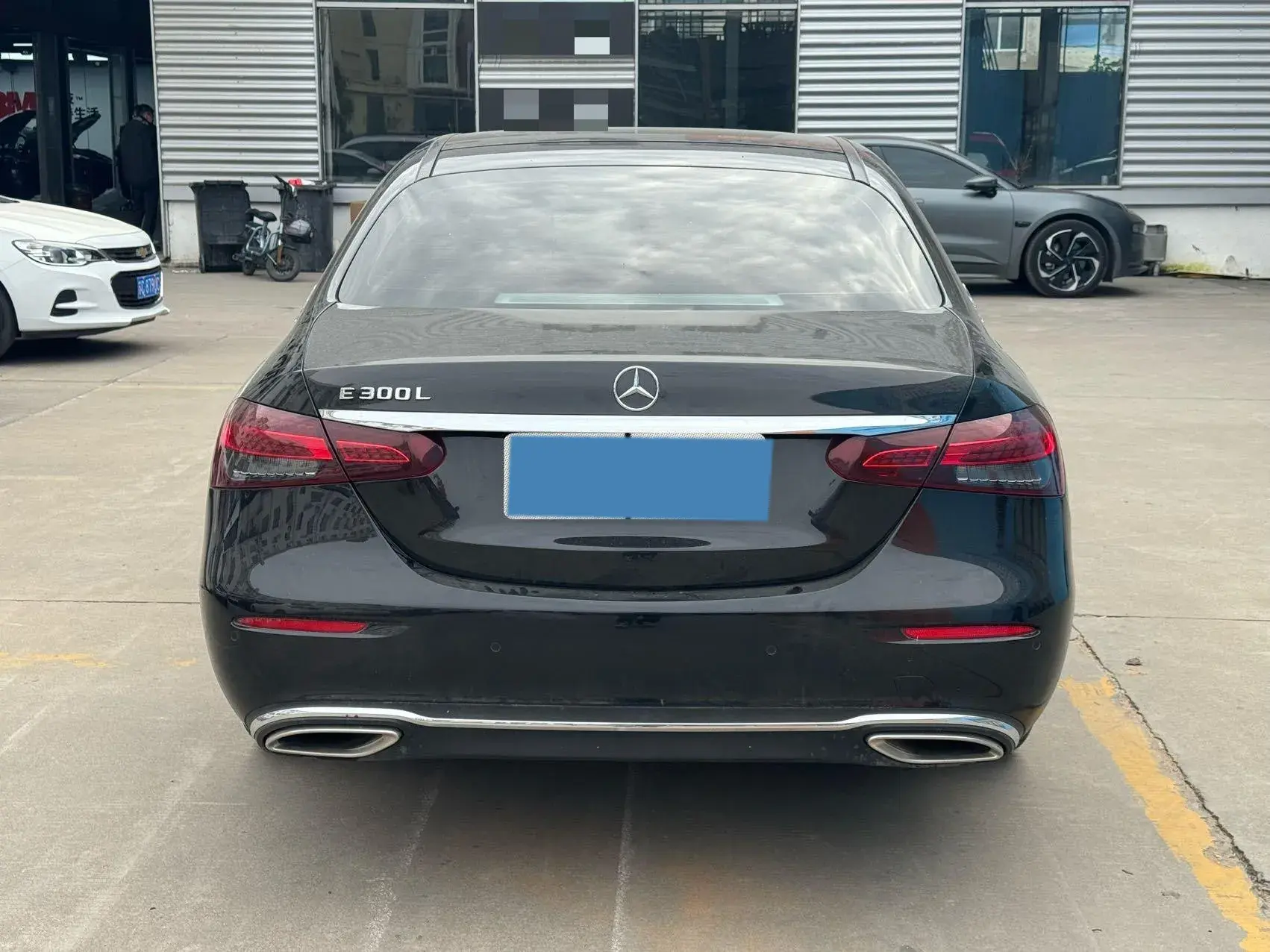 2023 MERCEDES-BENZ E thumbnail 3