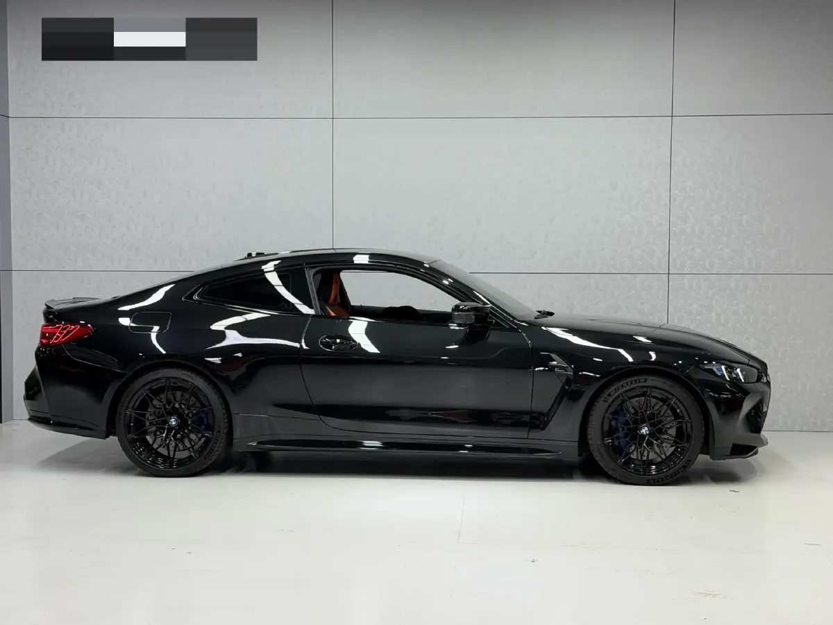2024 BMW M4 3.0T 530HP L6 8AT,autocango,china used car exporter,china ev exporter,chinese used car exporter,chinese used ev exporter